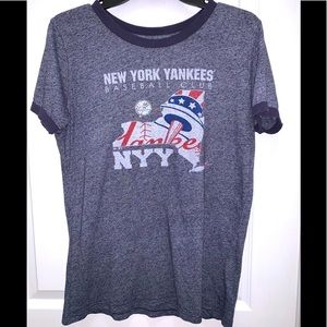 Yankees T-shirt